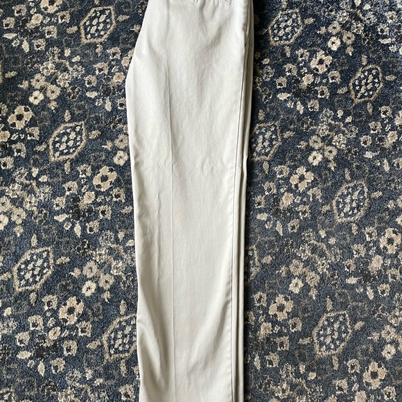 Khaki pants - Docker’s - Excellent condition - Picture 3 of 4
